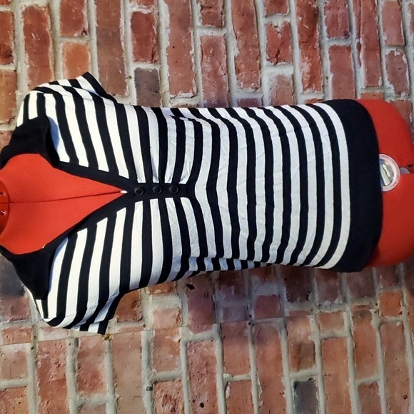 3 for $30‎ Nice black & White top by Kasper - Picture 1 of 6